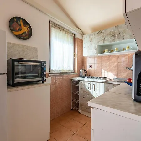 Cozy In With Kitchen * Vir